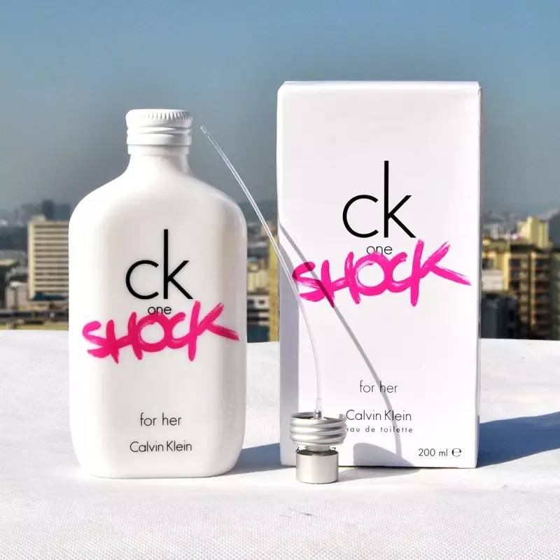 來一瓶讓你想"喝"的香水 來一瓶讓你想"喝"的香水