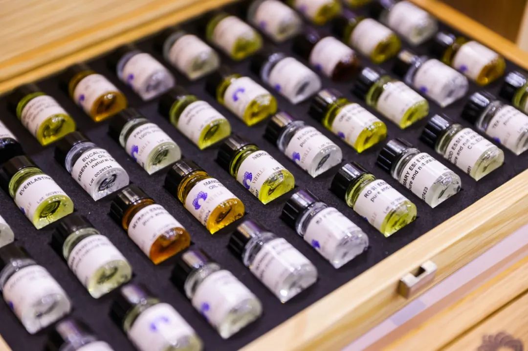 國內外香料香精的歷史、現(xiàn)狀及發(fā)展